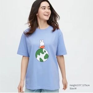 Uniqlo x Duck Bruna Miffy Tee Light Blue Peace Large